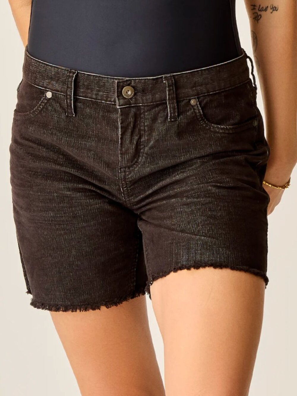 Carve Designs Oahu 6" Short in Black Sz 10